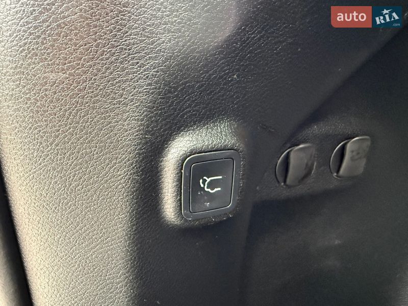 Внедорожник / Кроссовер Jeep Cherokee 2022 в Бердичеве