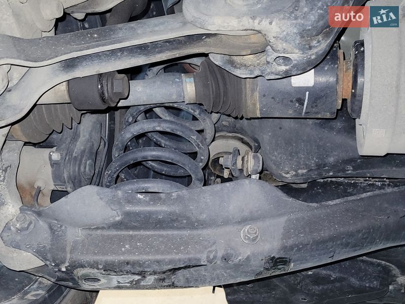 Внедорожник / Кроссовер Jeep Cherokee 2019 в Днепре фото 7 Внедорожник / Кроссовер Jeep Cherokee 2019 в Днепре