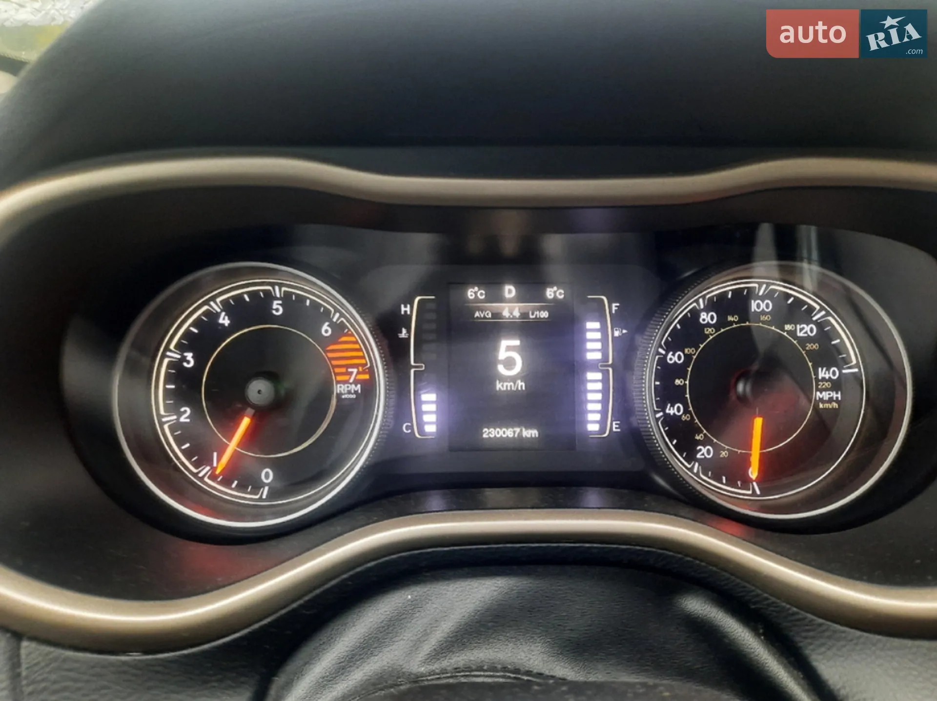 2015 Jeep Cherokee - мініатюра 4