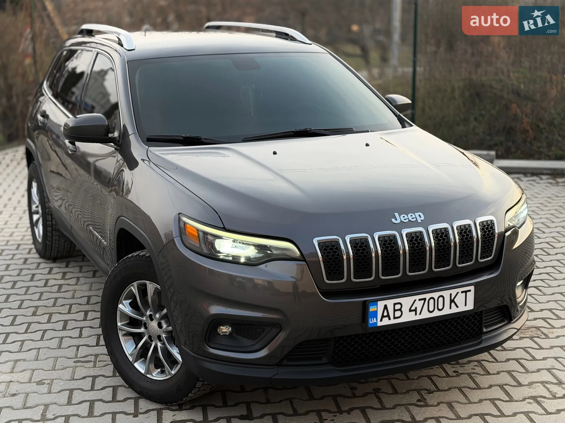2018 Jeep Cherokee - мініатюра 9