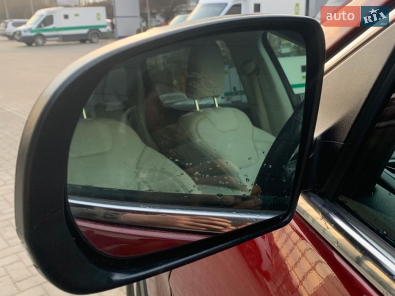 Внедорожник / Кроссовер Jeep Cherokee 2019 в Хмельницком