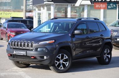Внедорожник / Кроссовер Jeep Cherokee 2017 в Харькове