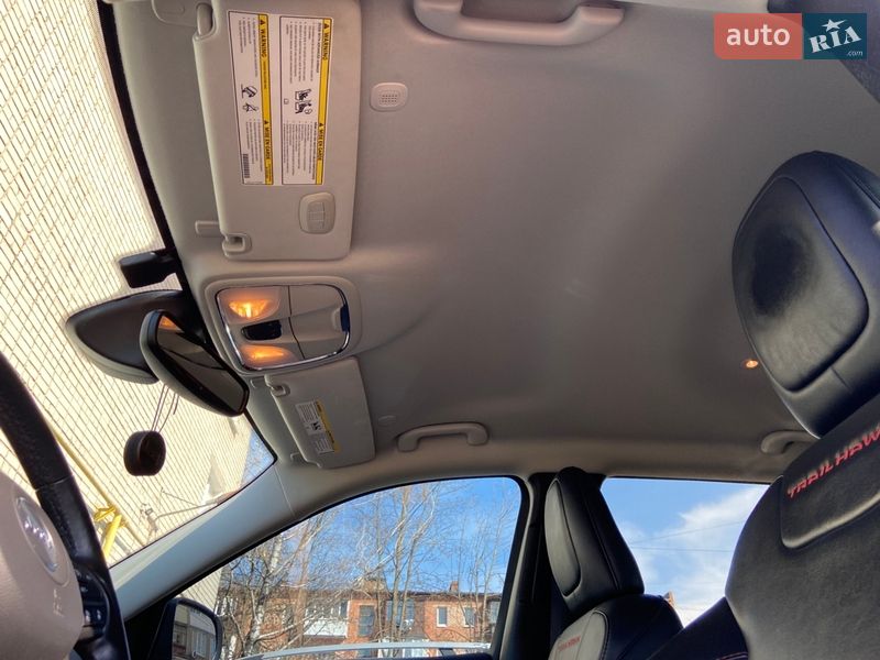 Позашляховик / Кросовер Jeep Cherokee 2021 в Києві