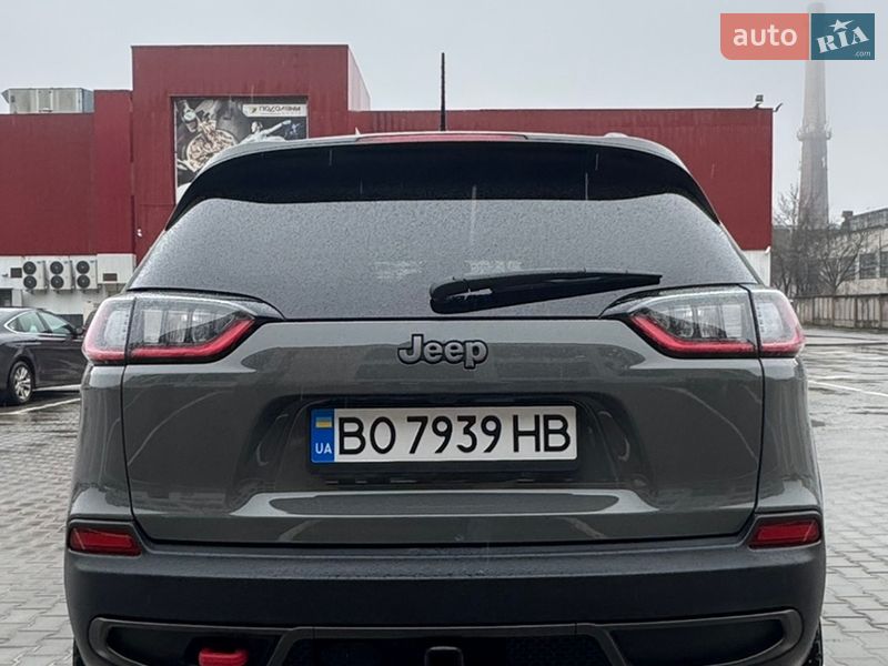 Внедорожник / Кроссовер Jeep Cherokee 2022 в Тернополе