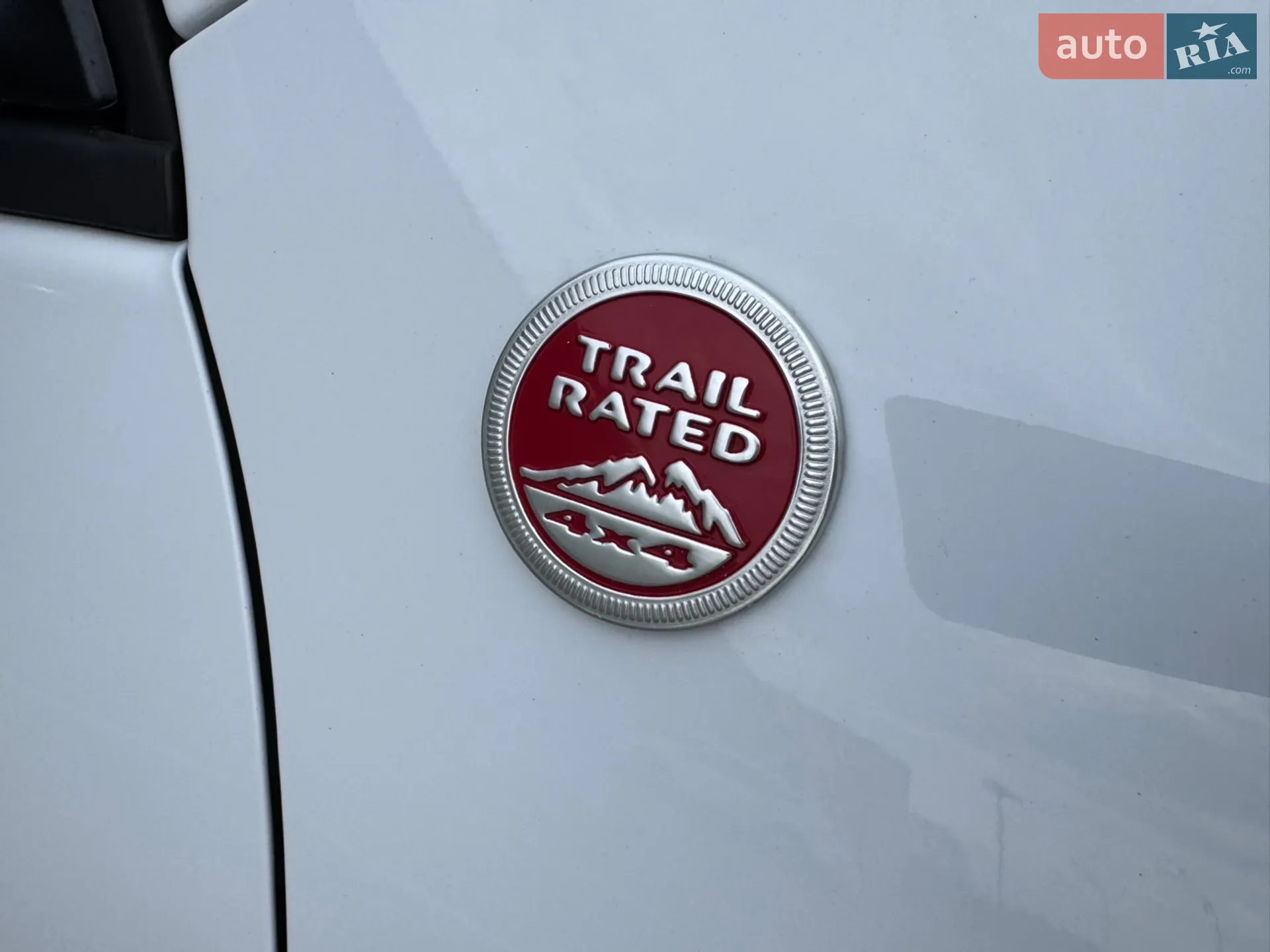 2022 Jeep Cherokee - мініатюра 39