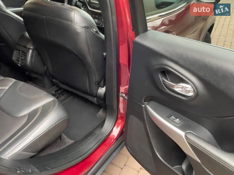 Позашляховик / Кросовер Jeep Cherokee 2017 в Вінниці