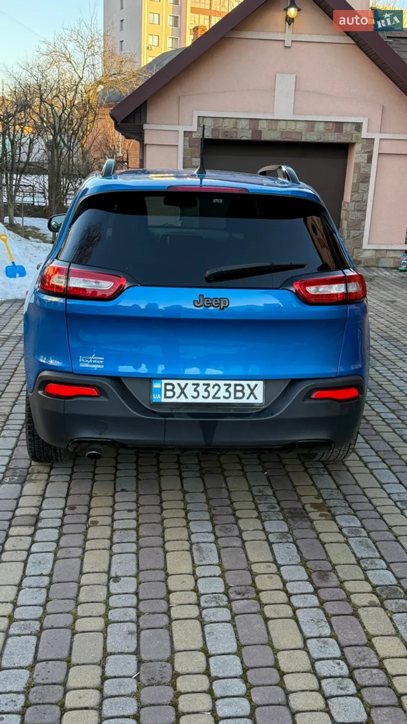 2017 Jeep Cherokee - мініатюра 8