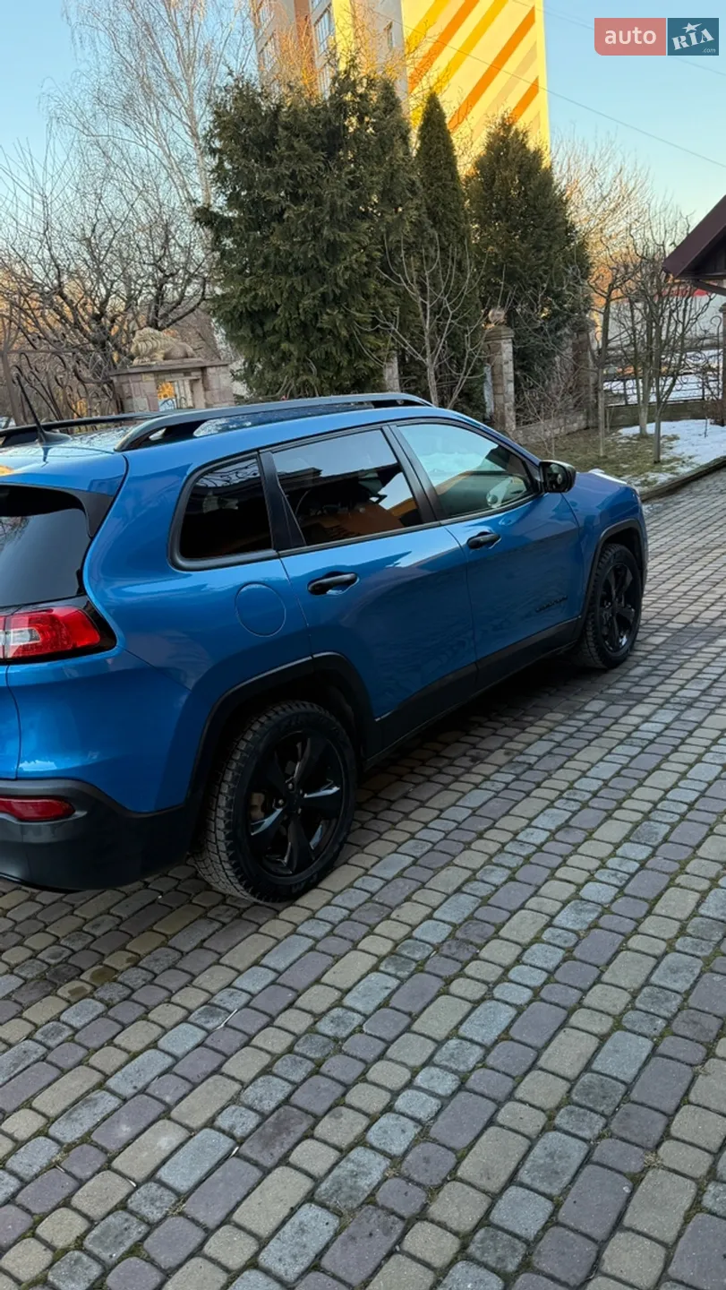 2017 Jeep Cherokee - мініатюра 13