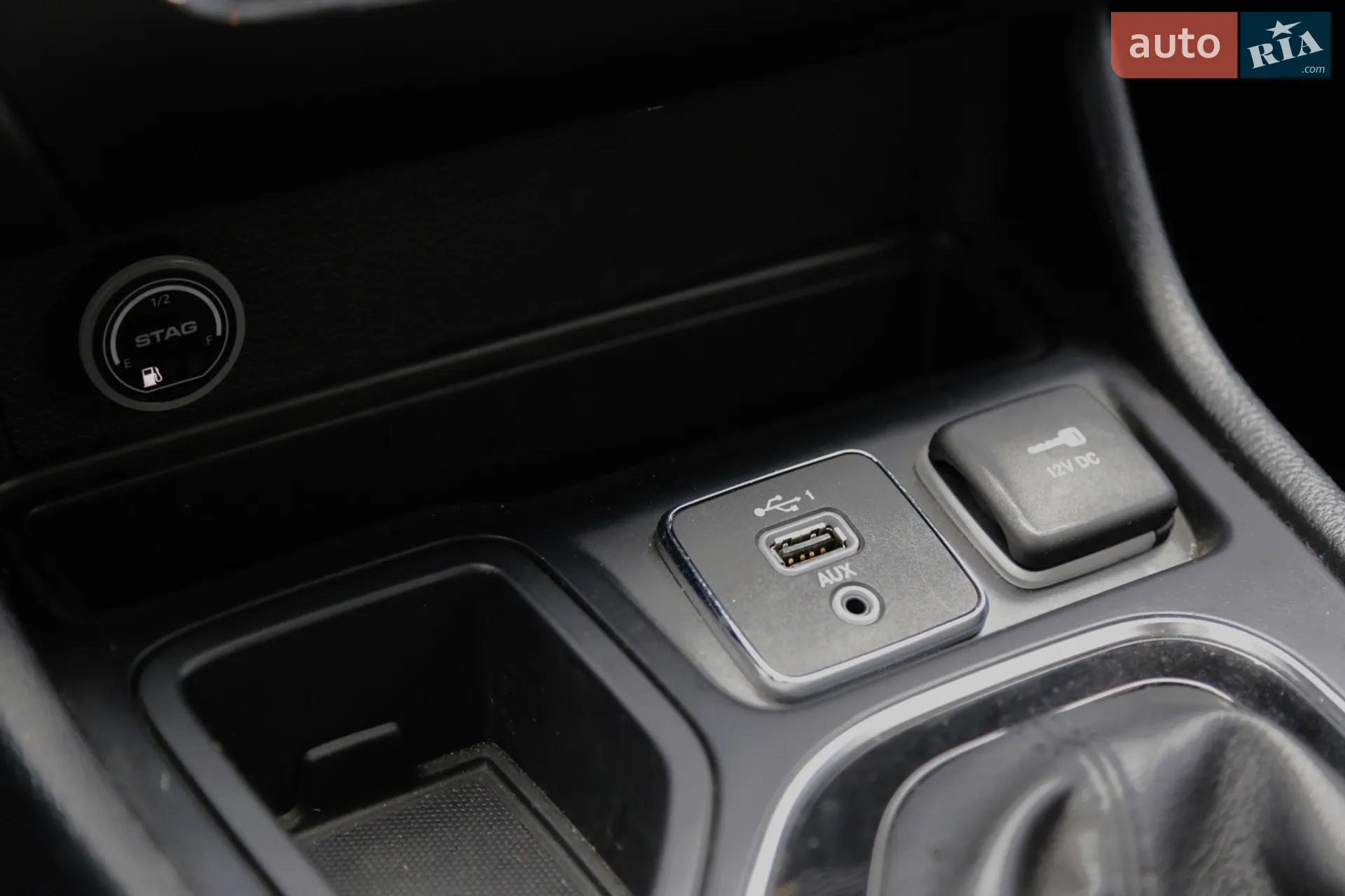 2019 Jeep Cherokee - мініатюра 16