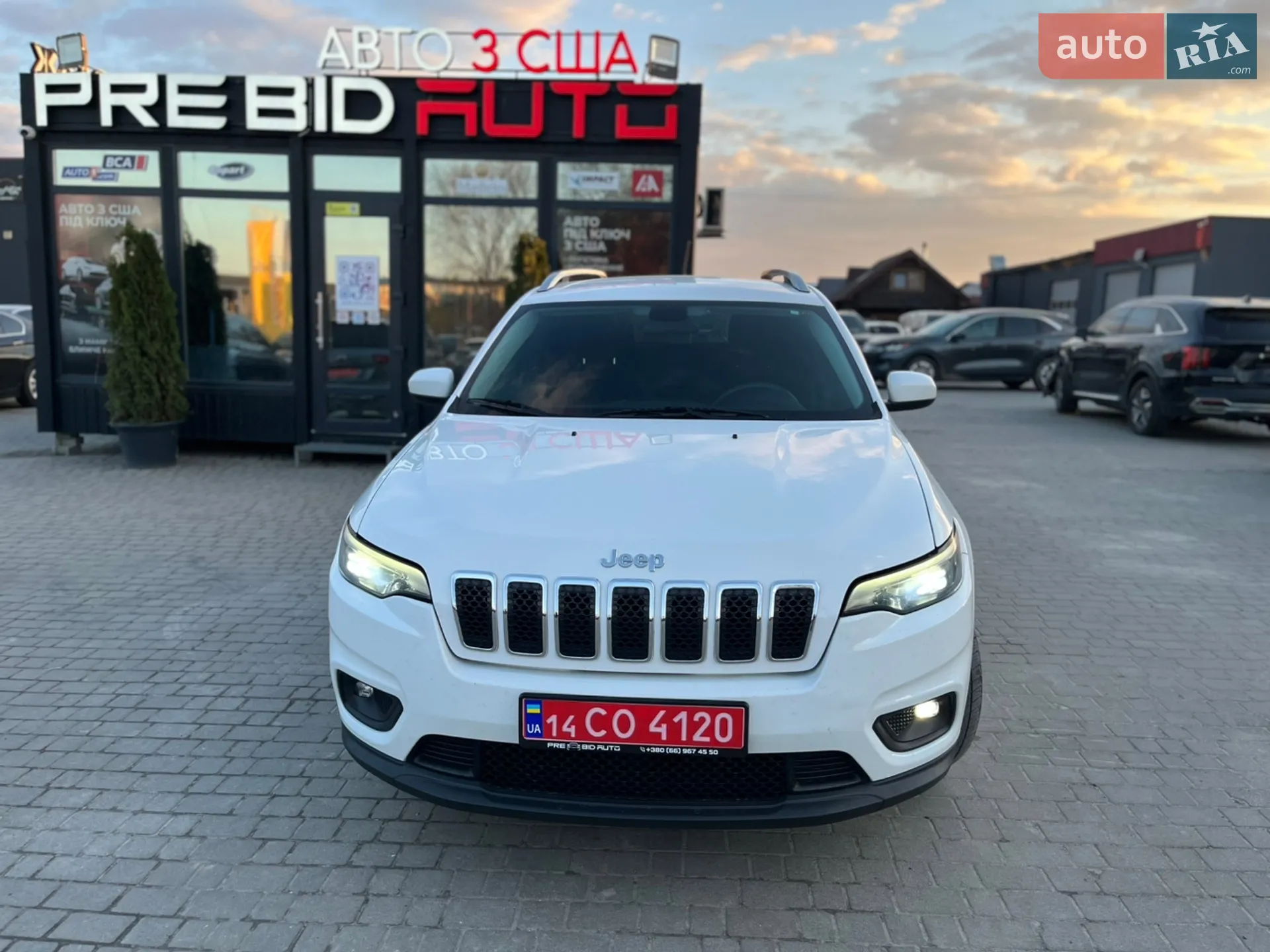 2018 Jeep Cherokee - мініатюра 2