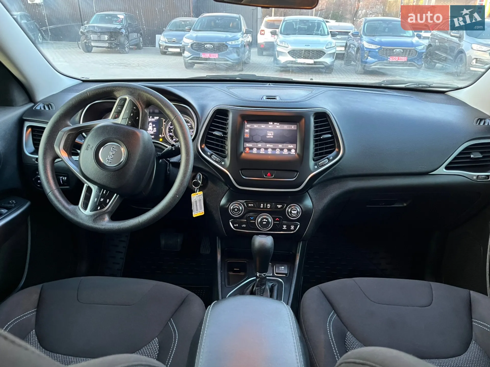 2018 Jeep Cherokee - мініатюра 18