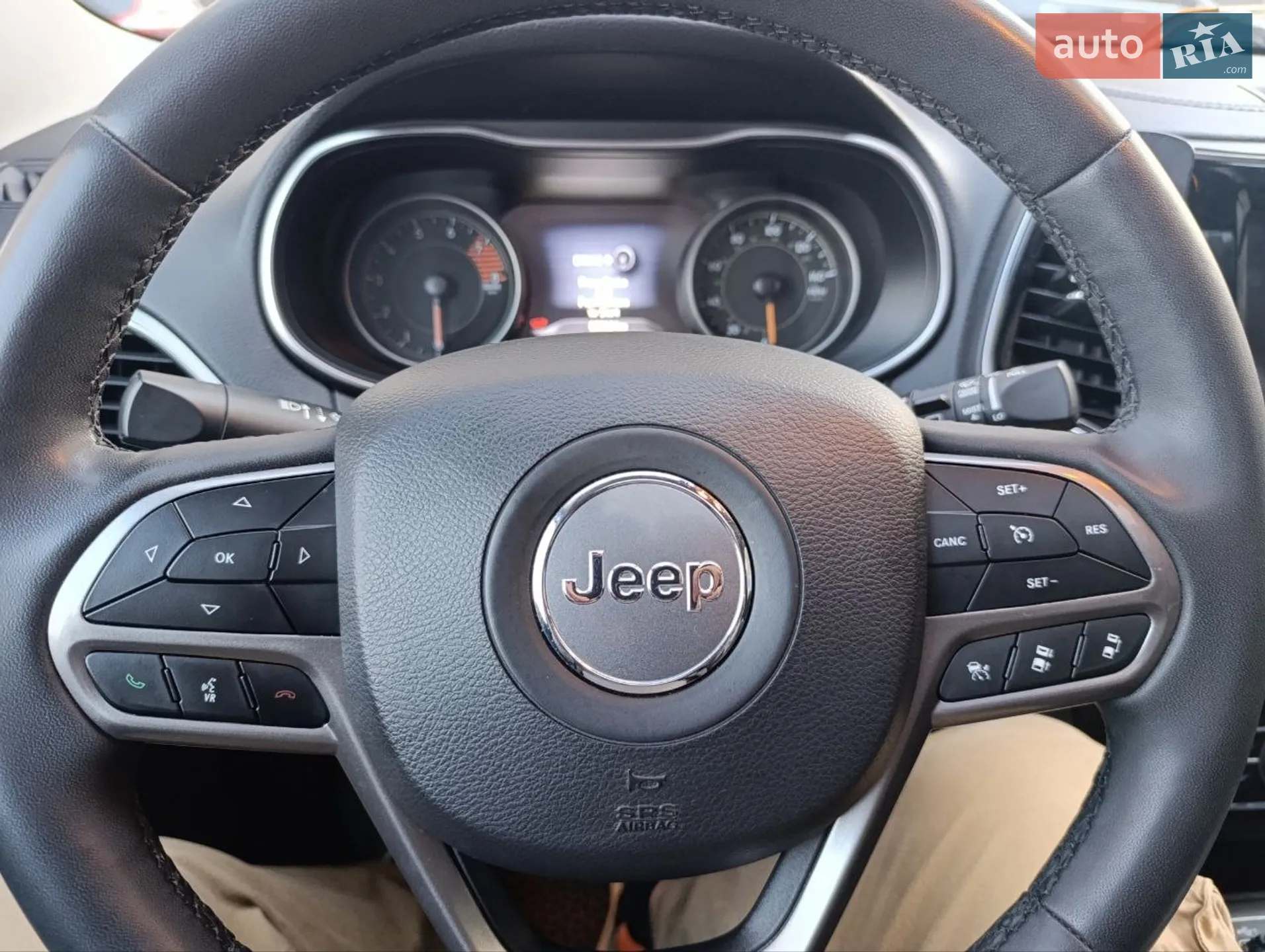 2022 Jeep Cherokee - мініатюра 9