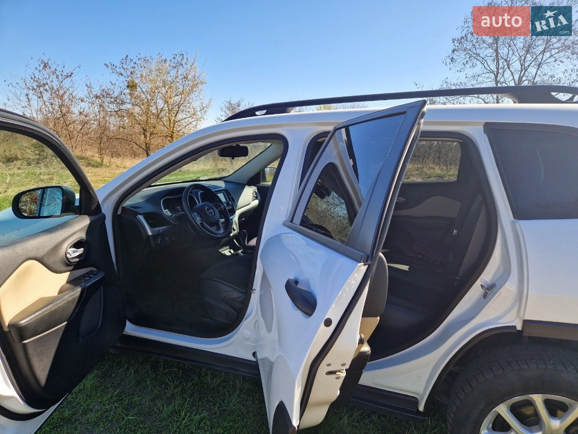 2015 Jeep Cherokee - мініатюра 10