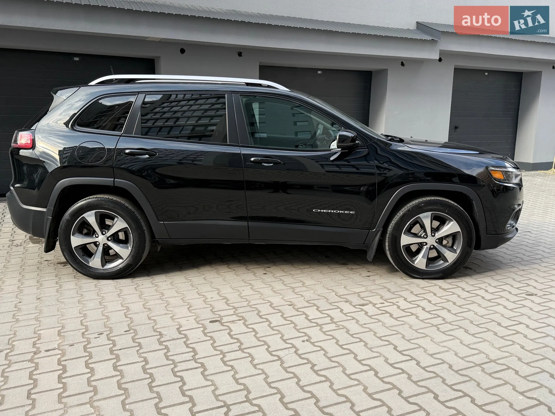 2018 Jeep Cherokee - мініатюра 6