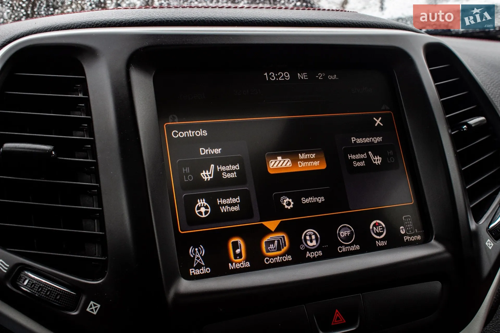 2015 Jeep Cherokee - мініатюра 20