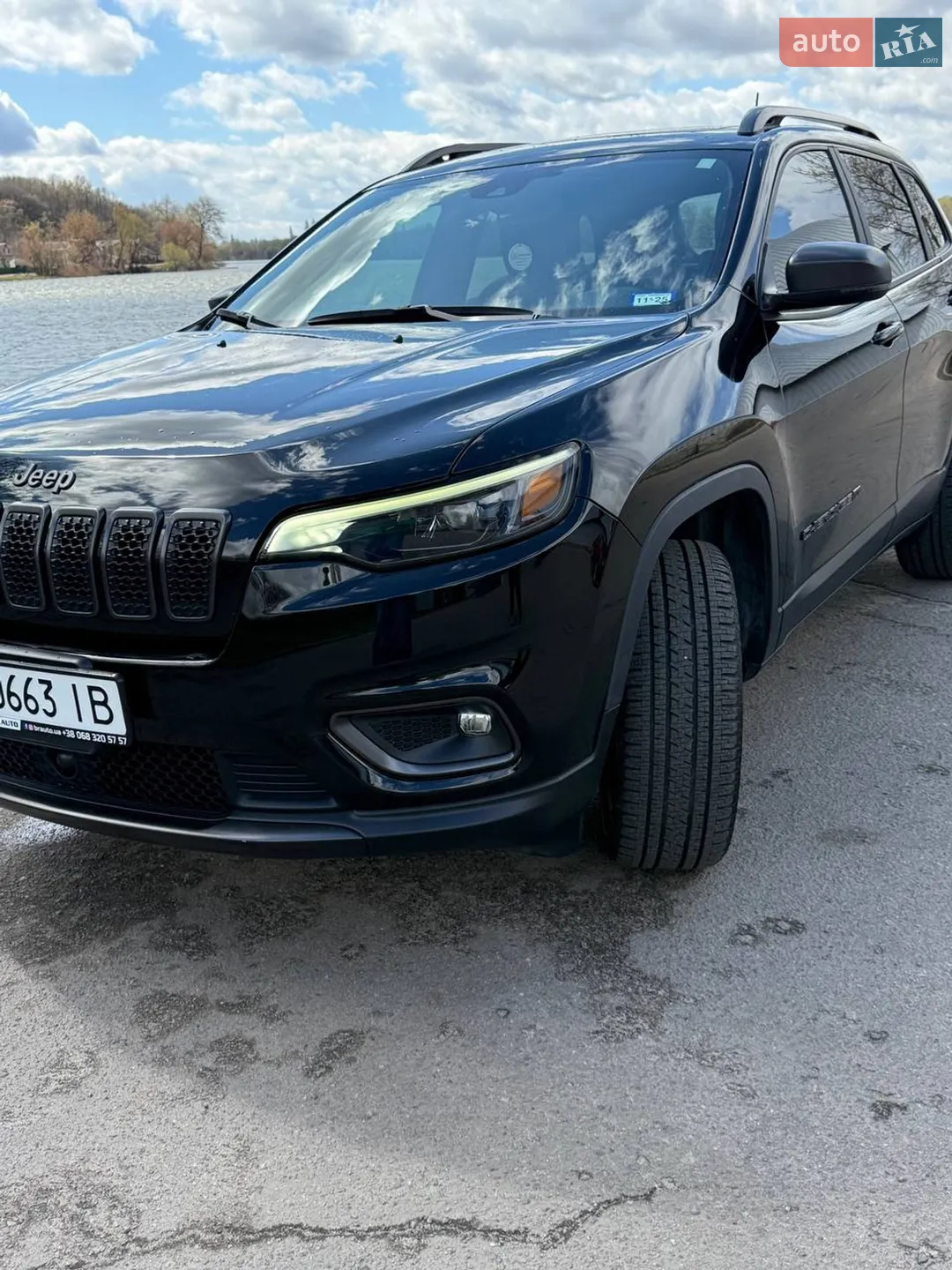 2020 Jeep Cherokee - мініатюра 2
