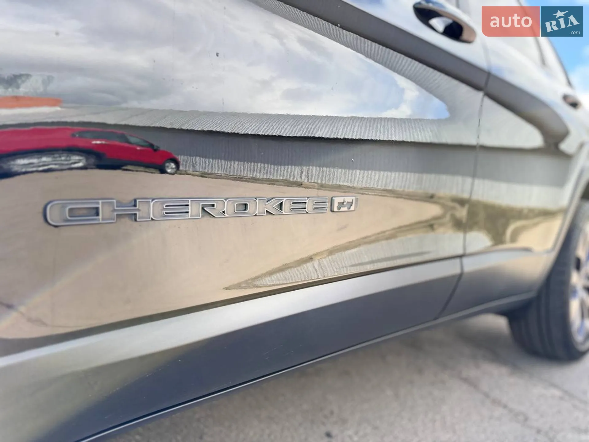 2020 Jeep Cherokee - мініатюра 12