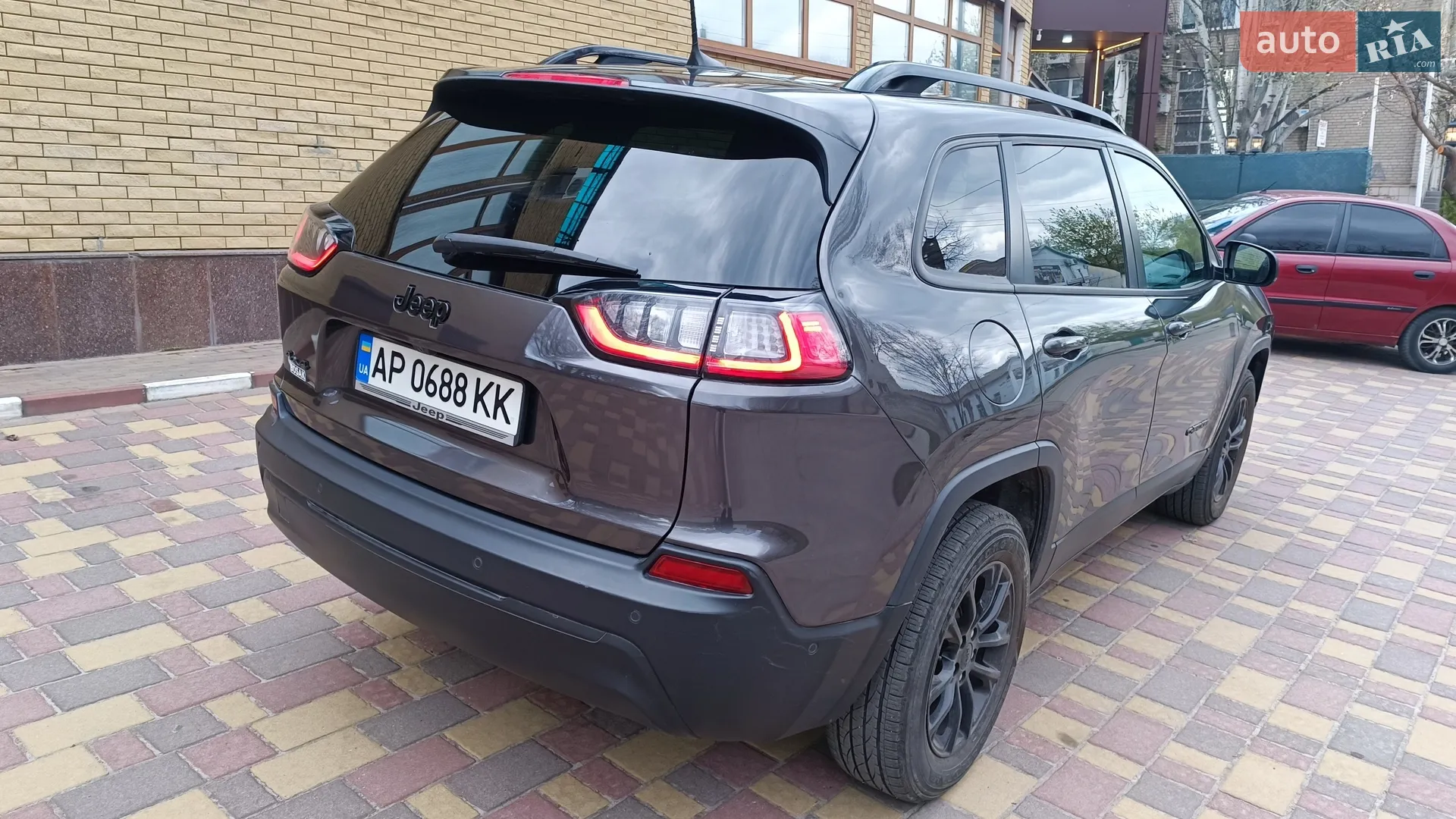 2022 Jeep Cherokee - мініатюра 5