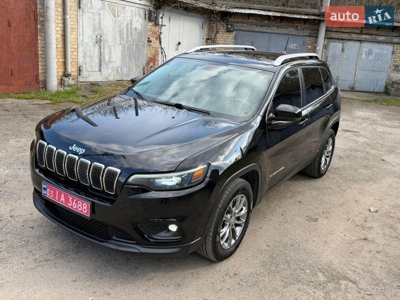 Внедорожник / Кроссовер Jeep Cherokee 2019 в Киеве