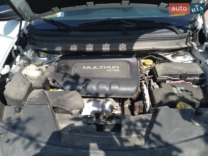 Позашляховик / Кросовер Jeep Cherokee 2014 в Чернігові фото 8 Позашляховик / Кросовер Jeep Cherokee 2014 в Чернігові