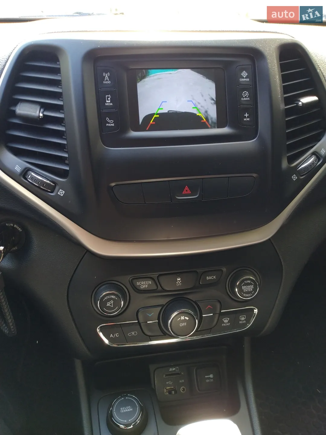 2014 Jeep Cherokee - мініатюра 16