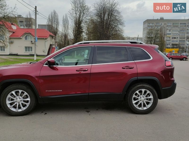Внедорожник / Кроссовер Jeep Cherokee 2018 в Кременчуге фото 2 Внедорожник / Кроссовер Jeep Cherokee 2018 в Кременчуге