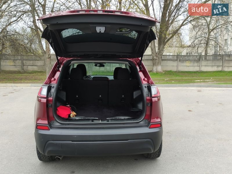 Внедорожник / Кроссовер Jeep Cherokee 2018 в Кременчуге фото 18 Внедорожник / Кроссовер Jeep Cherokee 2018 в Кременчуге