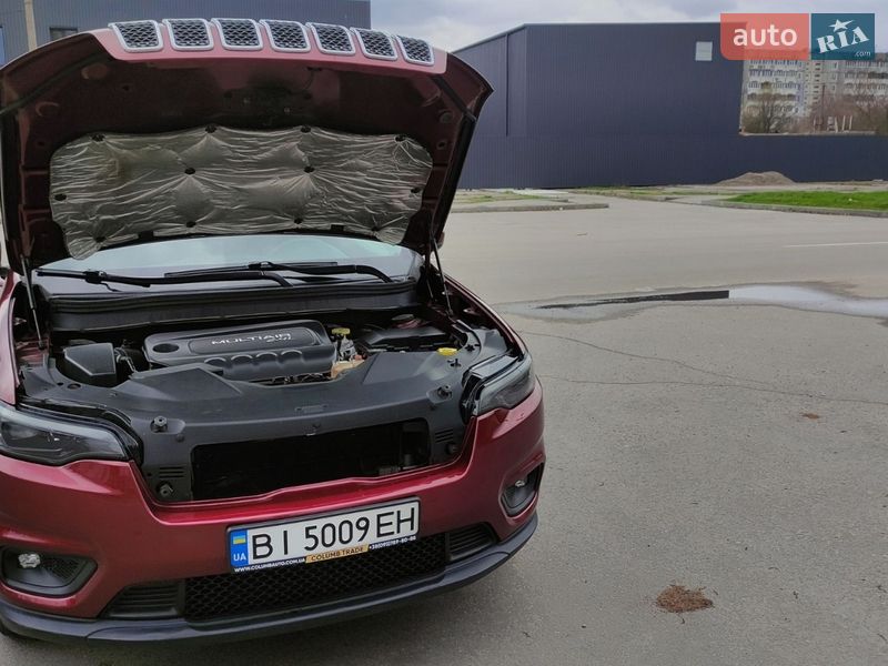 Внедорожник / Кроссовер Jeep Cherokee 2018 в Кременчуге фото 26 Внедорожник / Кроссовер Jeep Cherokee 2018 в Кременчуге