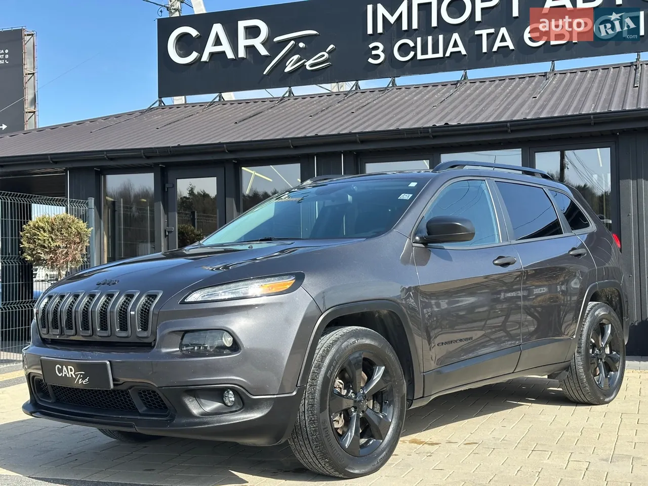 2016 Jeep Cherokee - мініатюра 26