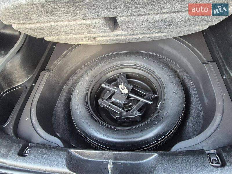 Внедорожник / Кроссовер Jeep Cherokee 2017 в Дубно фото 15 Внедорожник / Кроссовер Jeep Cherokee 2017 в Дубно