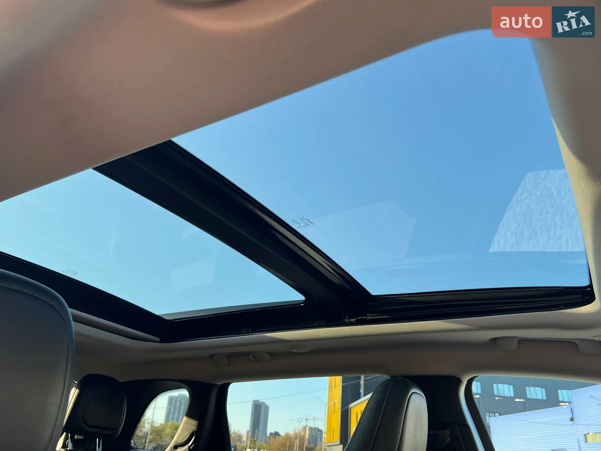 2022 Jeep Cherokee - мініатюра 46