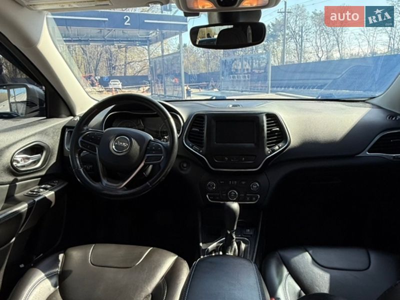 Позашляховик / Кросовер Jeep Cherokee 2020 в Києві