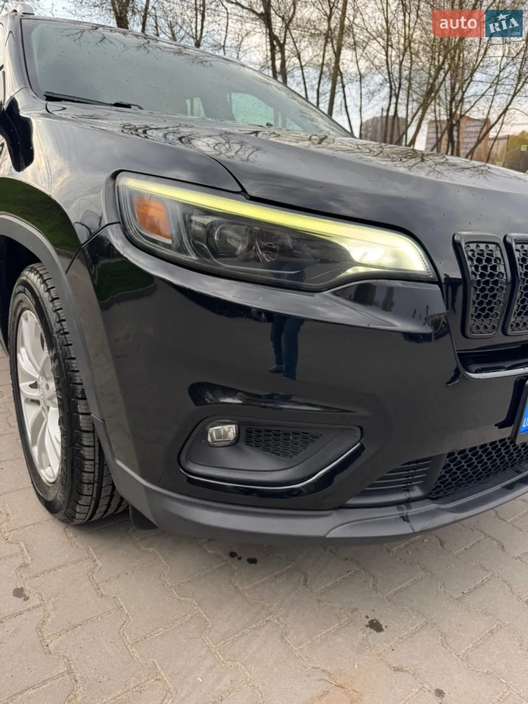 2019 Jeep Cherokee - мініатюра 14