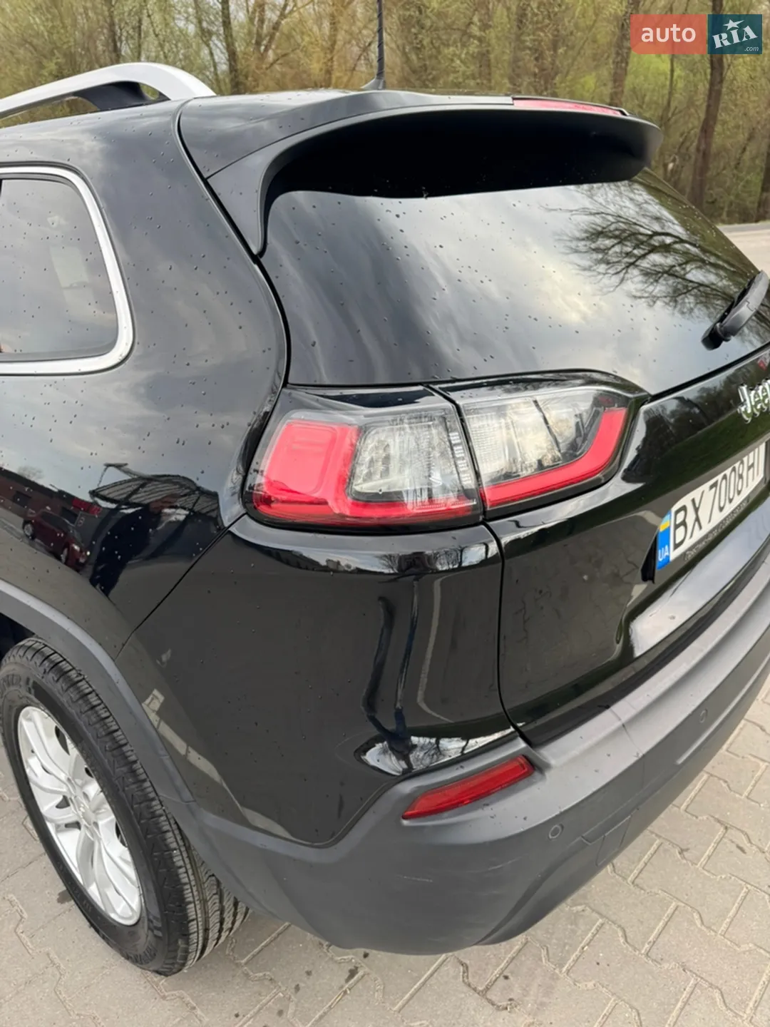 2019 Jeep Cherokee - мініатюра 28