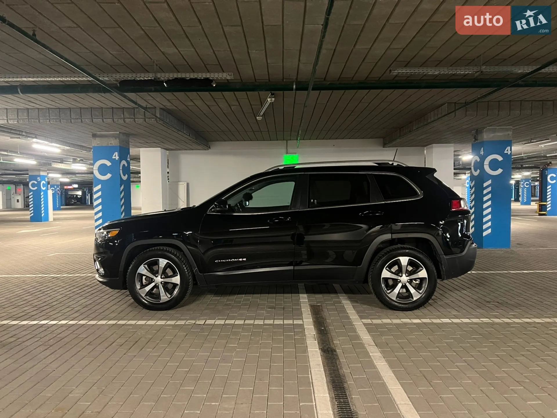 2019 Jeep Cherokee - мініатюра 63