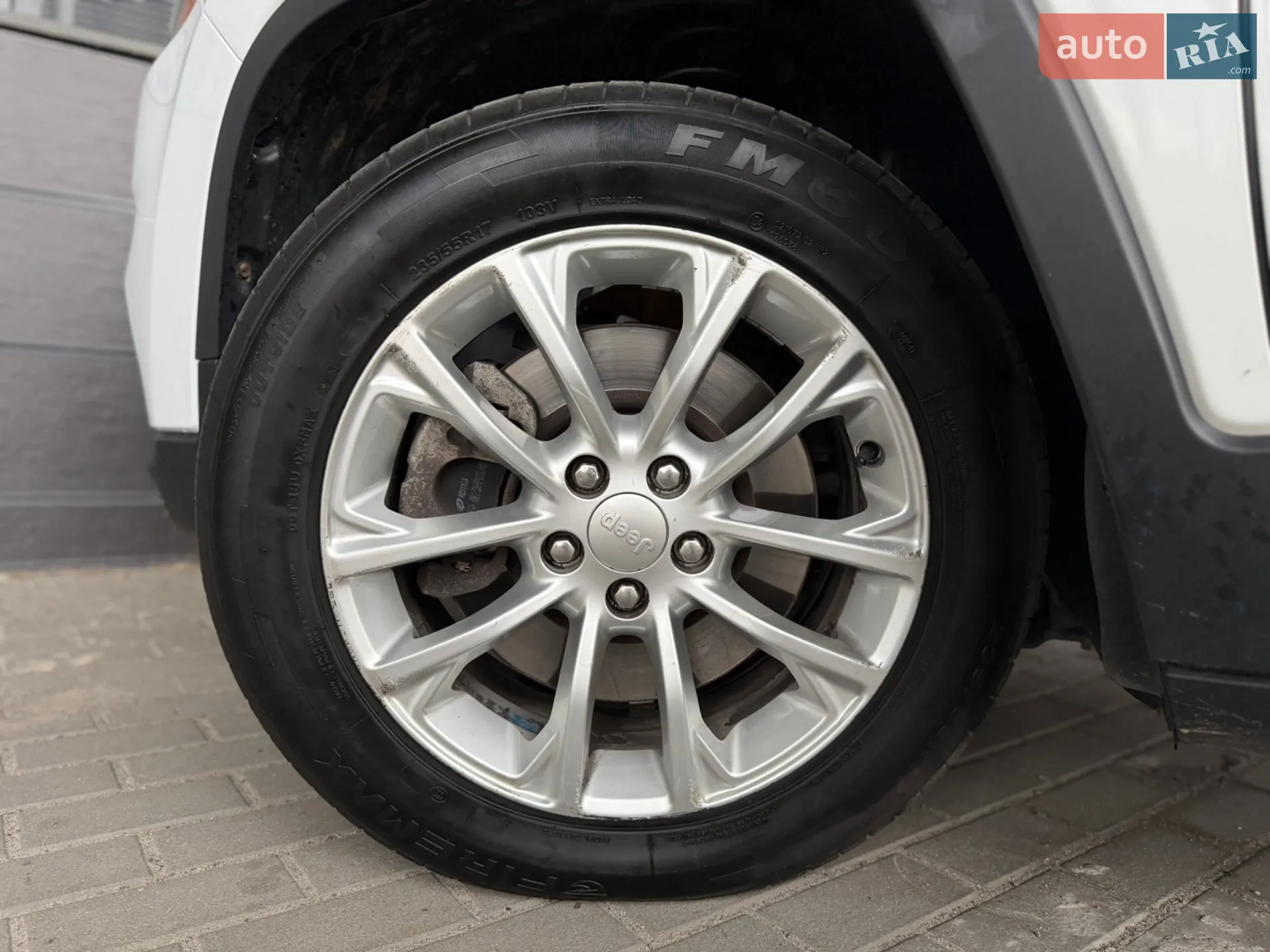 2019 Jeep Cherokee - мініатюра 34