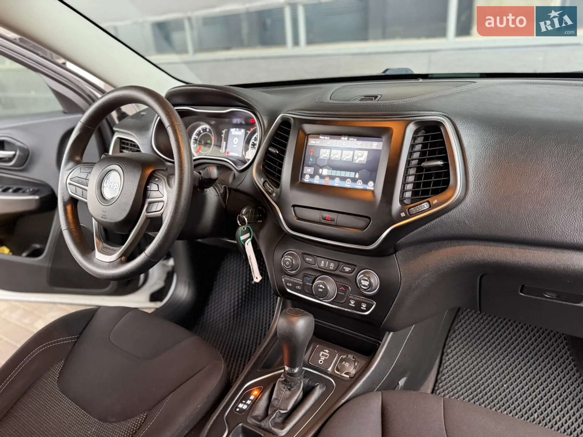 2019 Jeep Cherokee - мініатюра 64