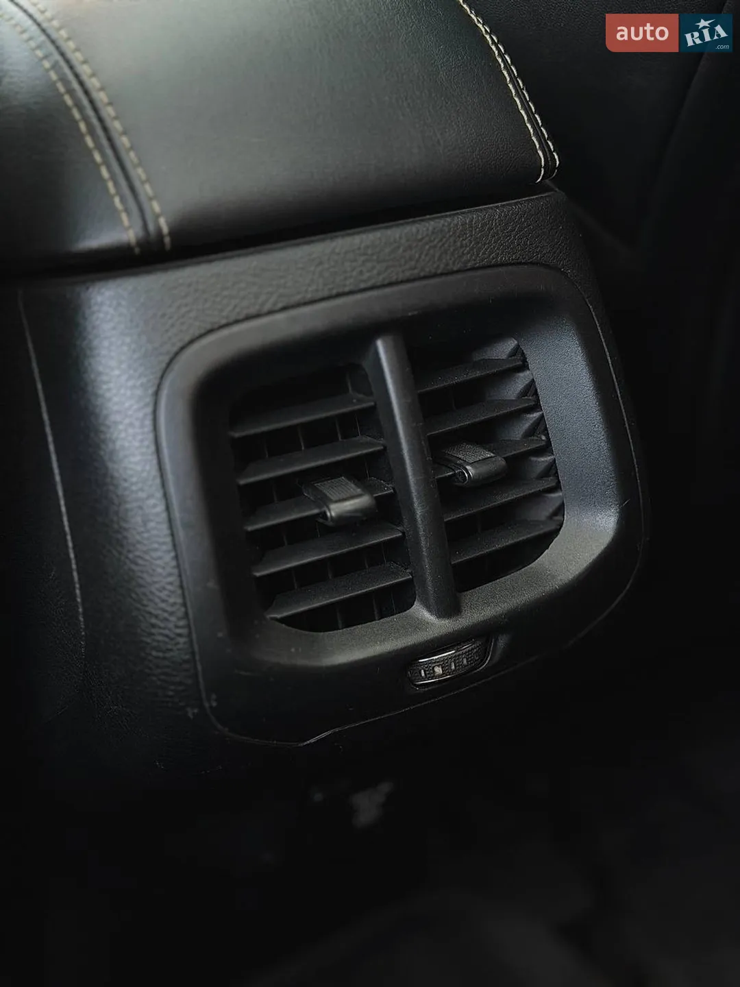 2013 Jeep Cherokee - мініатюра 23