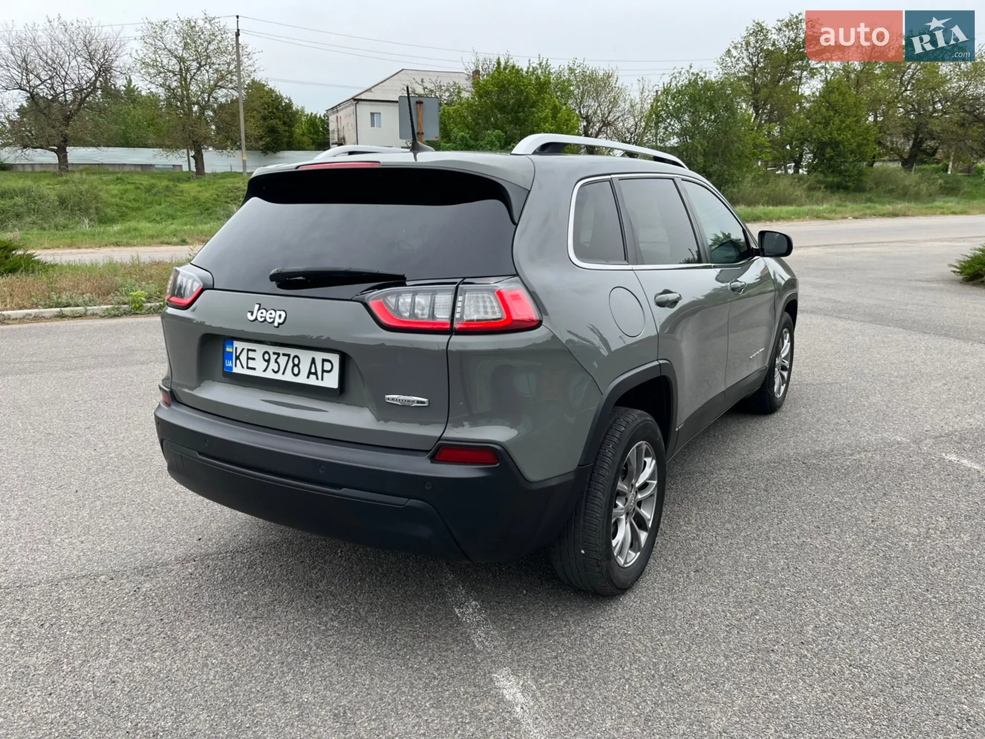 2019 Jeep Cherokee - мініатюра 10