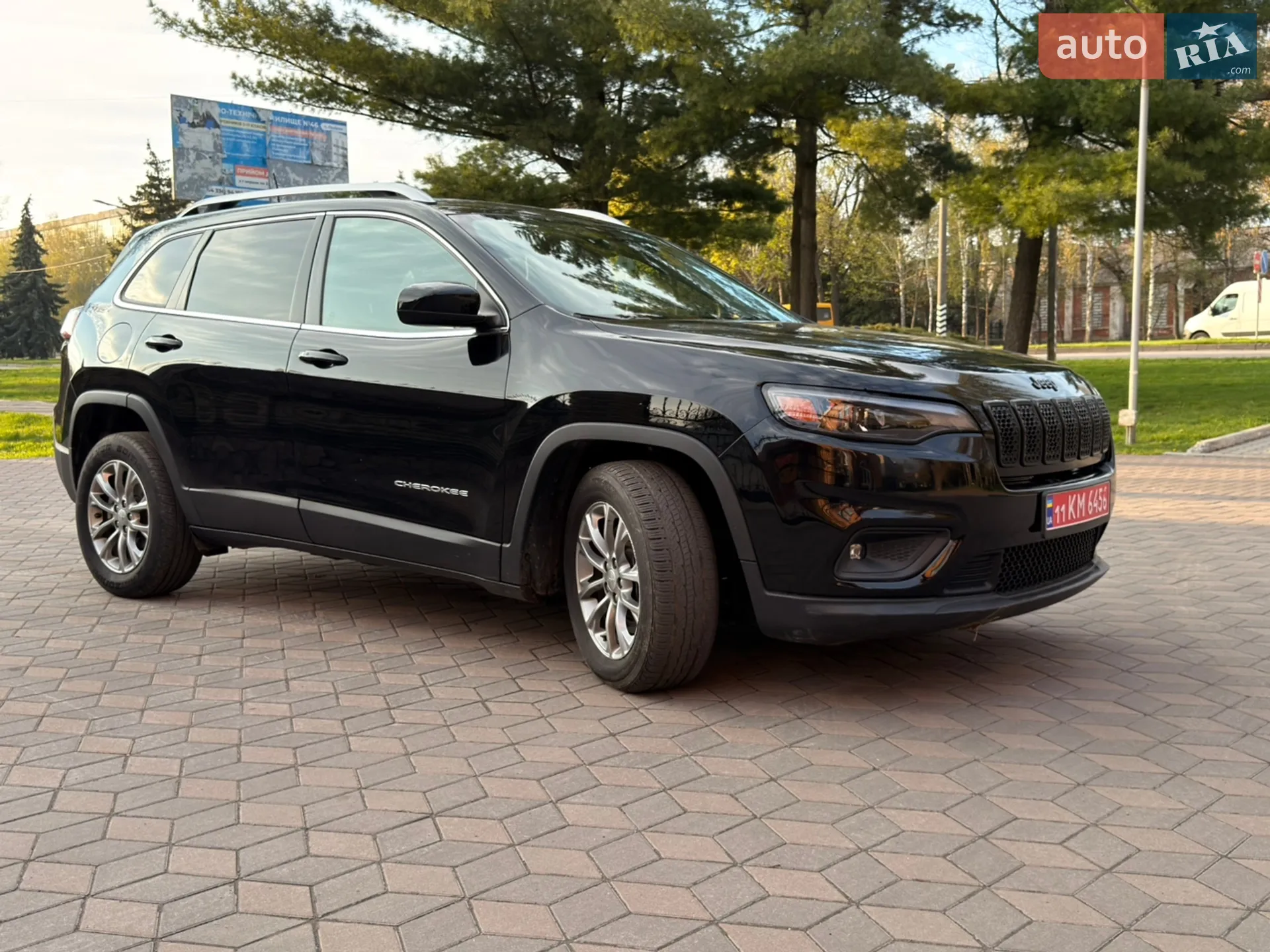 2018 Jeep Cherokee - мініатюра 15