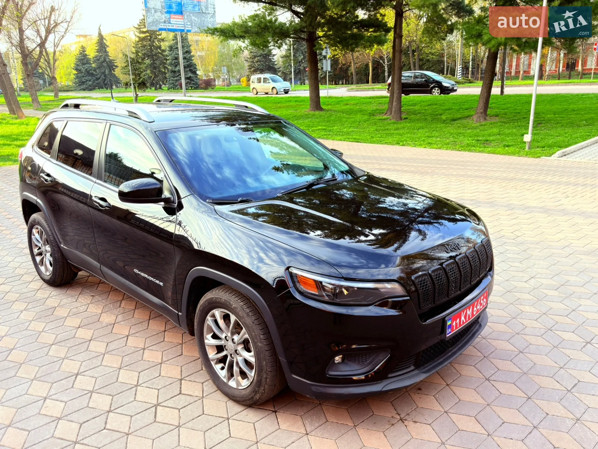 2018 Jeep Cherokee - мініатюра 8