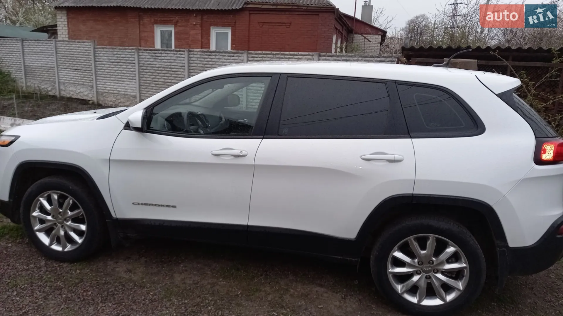 2016 Jeep Cherokee - мініатюра 7