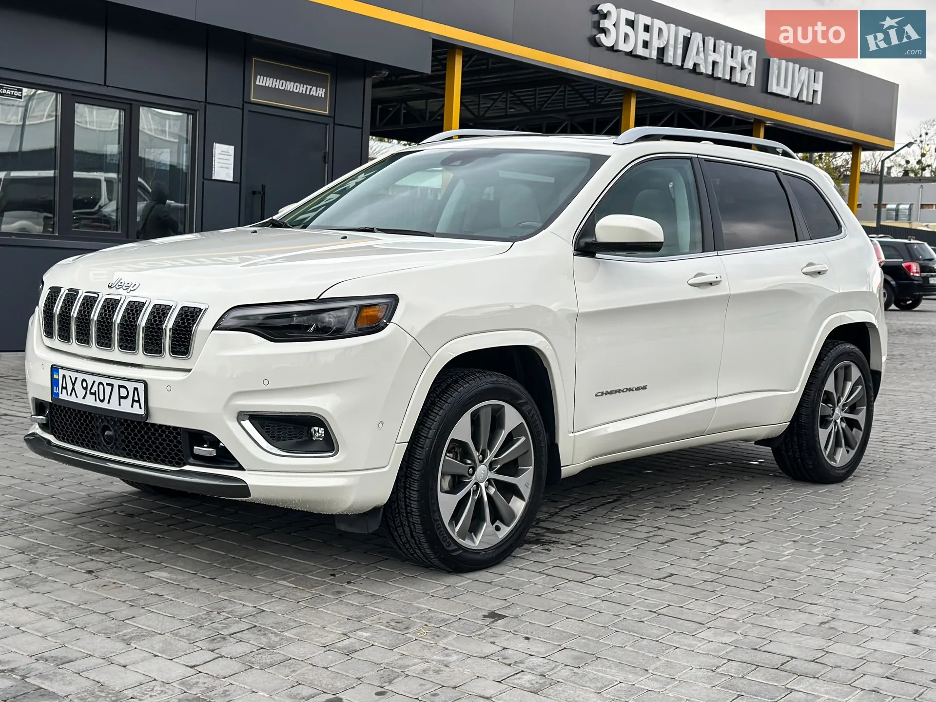 2018 Jeep Cherokee - мініатюра 24