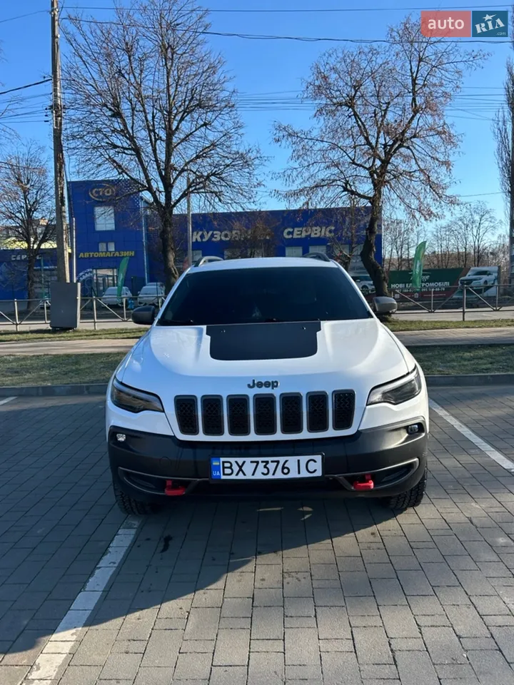 2020 Jeep Cherokee - мініатюра 26
