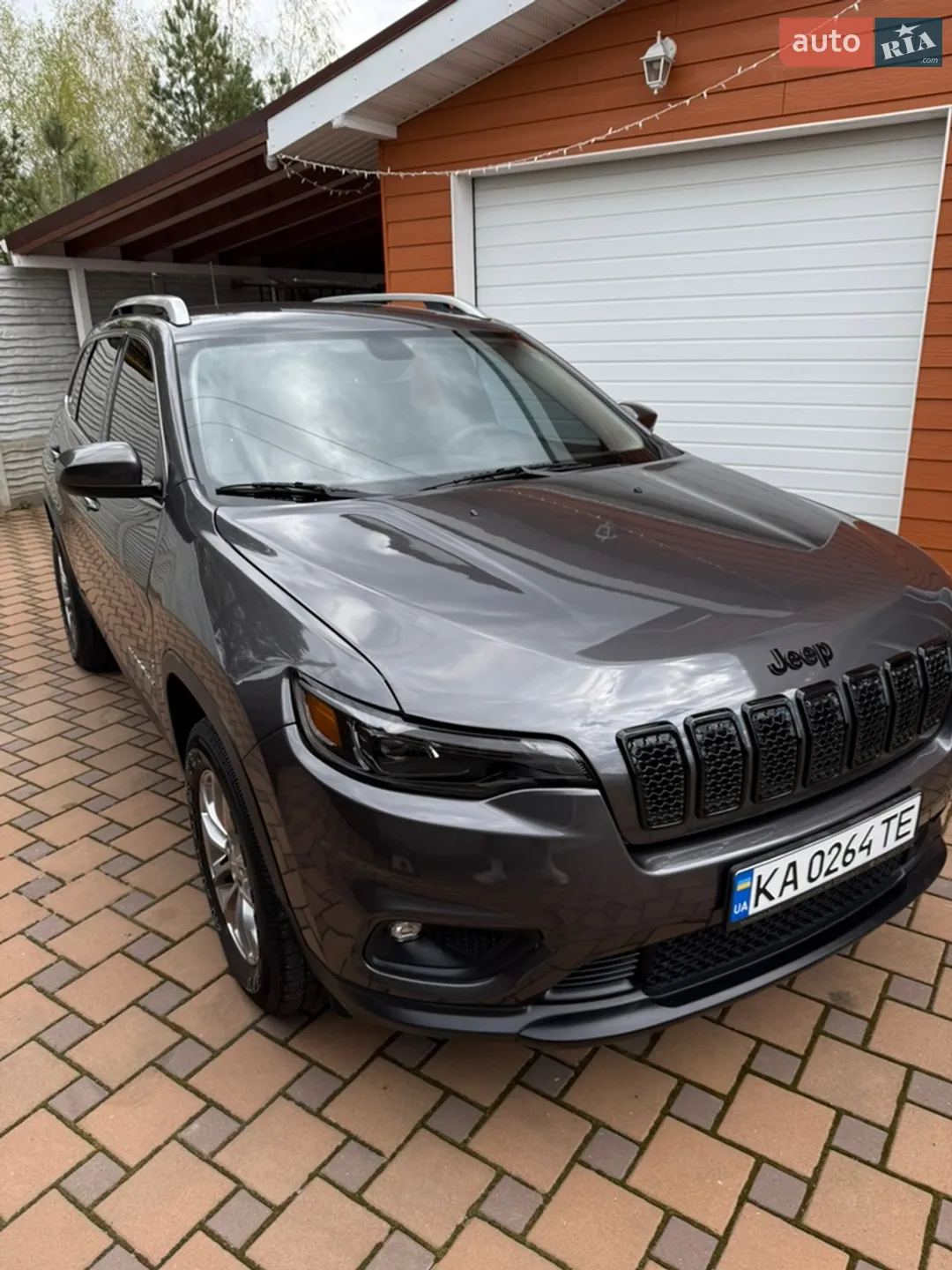 2019 Jeep Cherokee - мініатюра 4