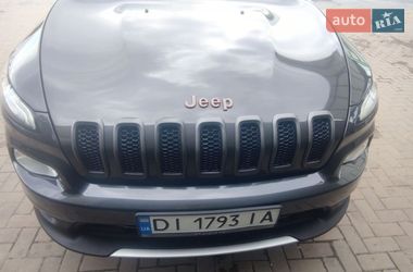 Внедорожник / Кроссовер Jeep Cherokee 2016 в Хмельницком