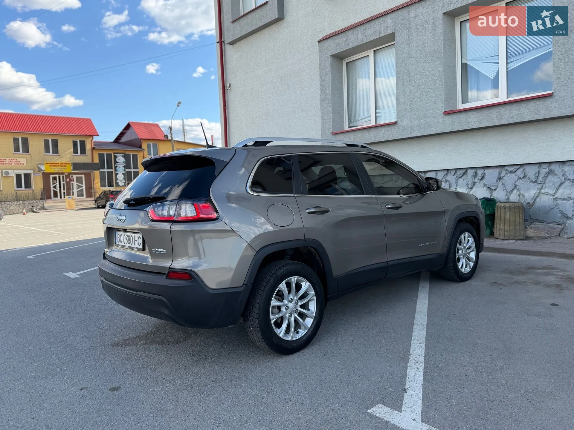 2019 Jeep Cherokee - мініатюра 63