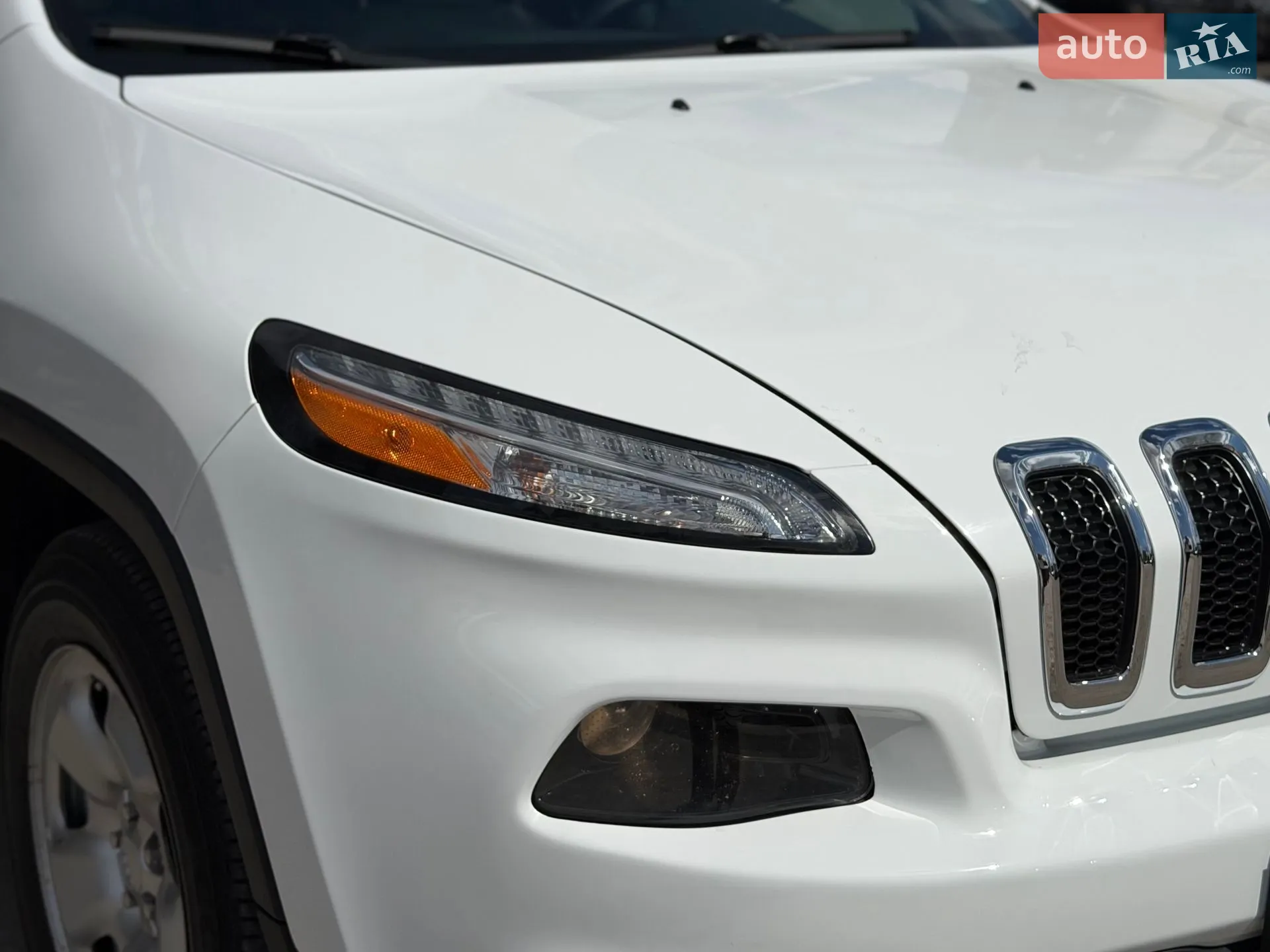 2016 Jeep Cherokee - мініатюра 10