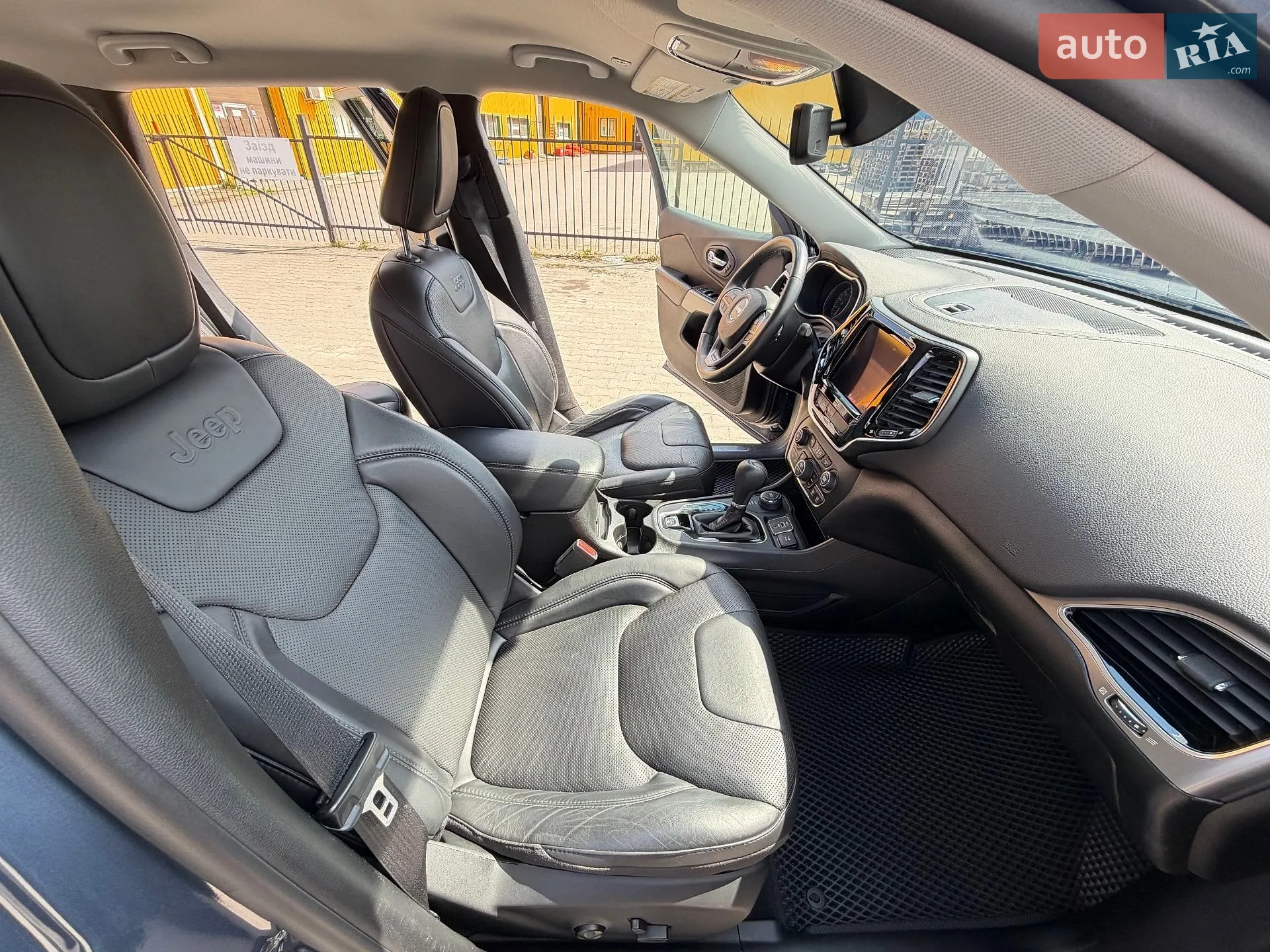 2019 Jeep Cherokee - мініатюра 17