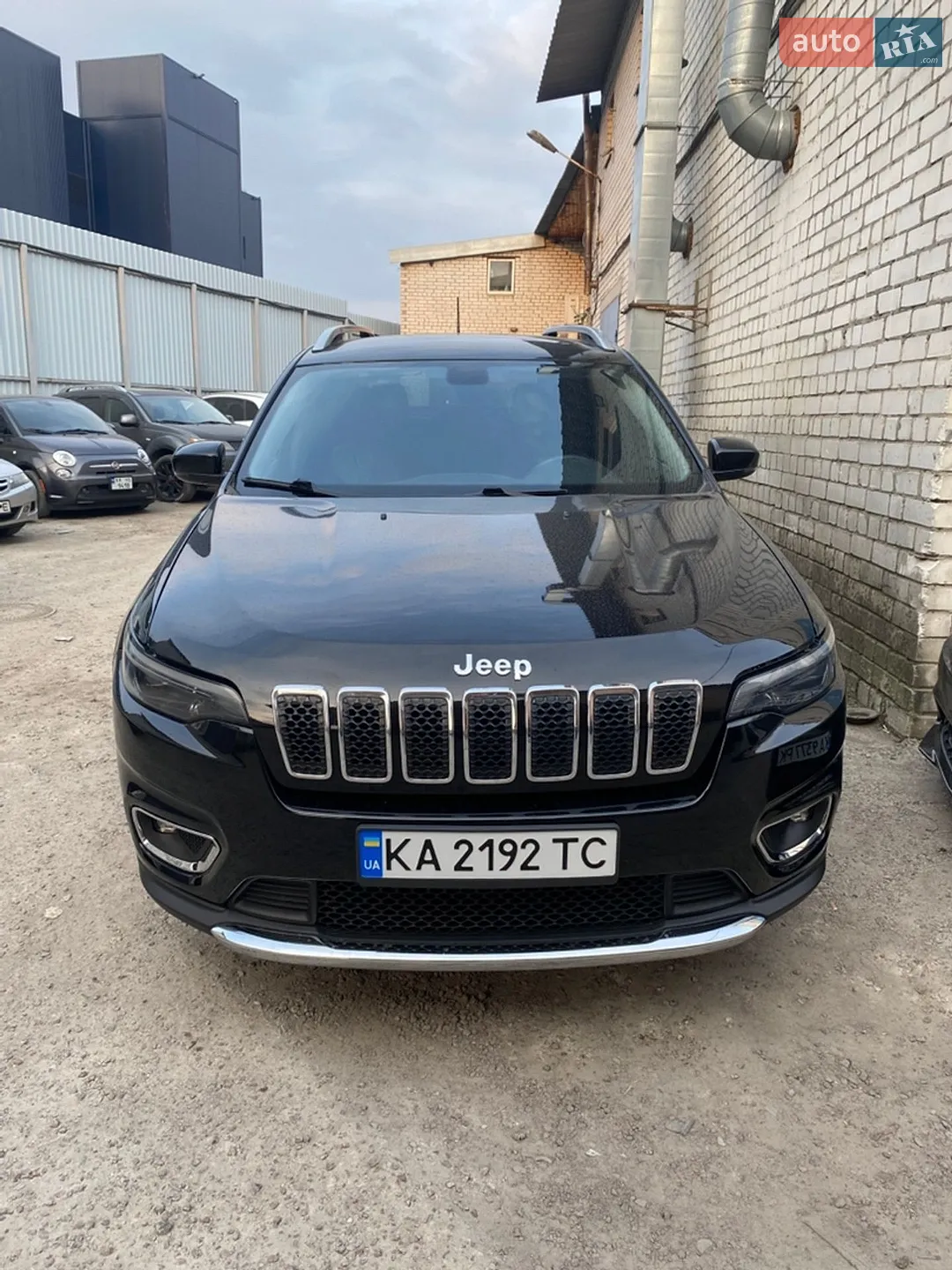 2019 Jeep Cherokee - мініатюра 3